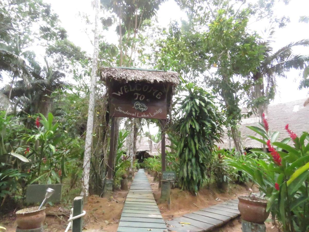 Sandoval Lake Lodge بويرتو مالدونادو المظهر الخارجي الصورة